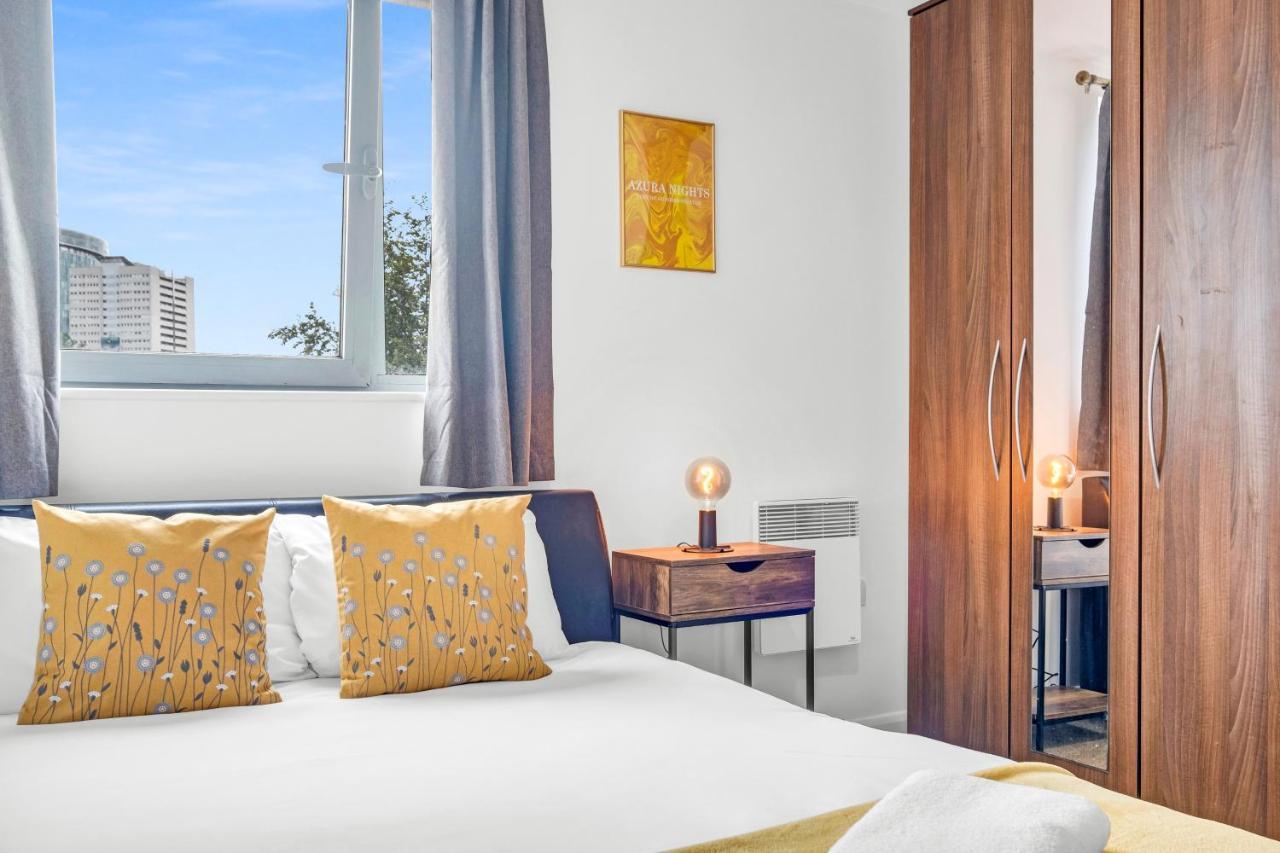 Stylish 4Th Floor 2 Bedroom En Suite City Centre Apartment With Parking By Azura Nights Birmingham Esterno foto